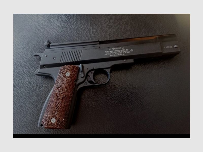 Weihrauch HW45 Silberpistole (Kaliber 4,5 mm auch bekannt als .177), gebraucht, in Anlehnung an Winnetous Silberbüchse, Sammlungsauflösung