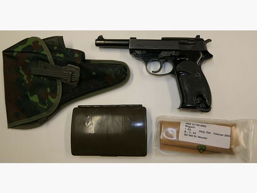 Wapenfabriek Walther Ulm Donau Pistool Walther P38 in het kaliber 9mm Para Inclusief accessoires