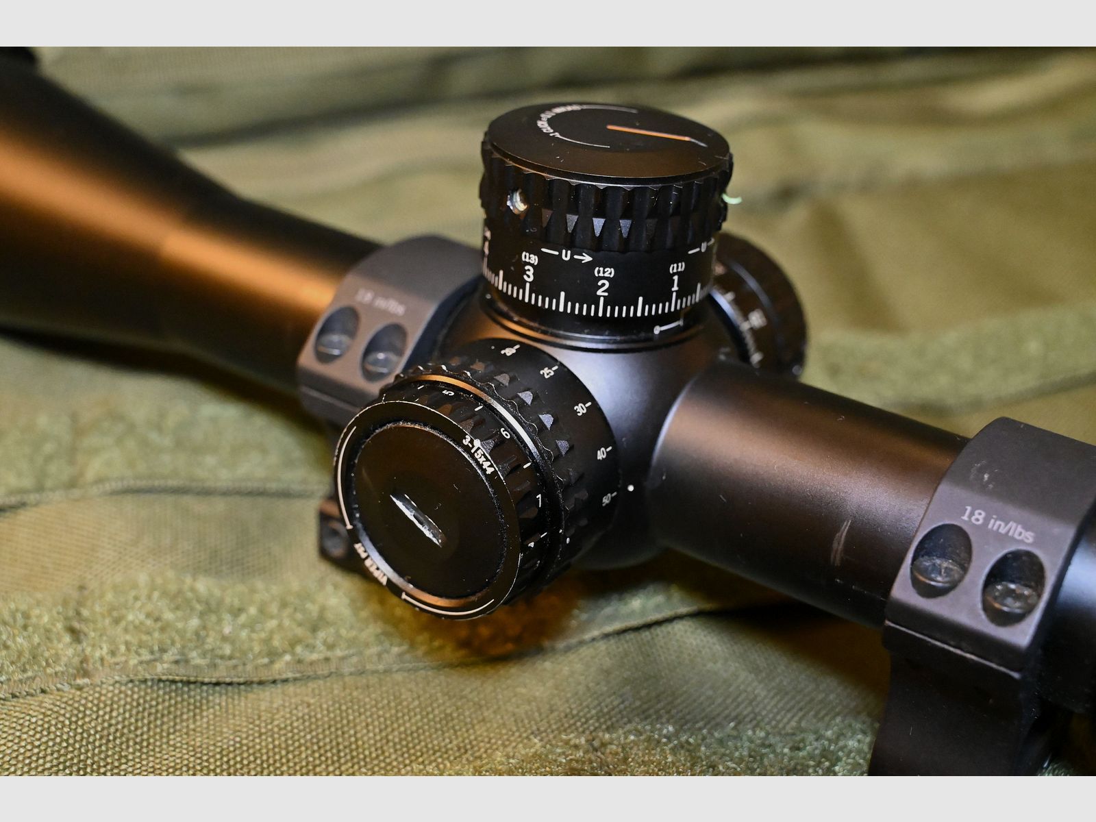 Vortex Viper PST Gen II 3-15x44 MRAD FFP EBR-7C - Komplettset