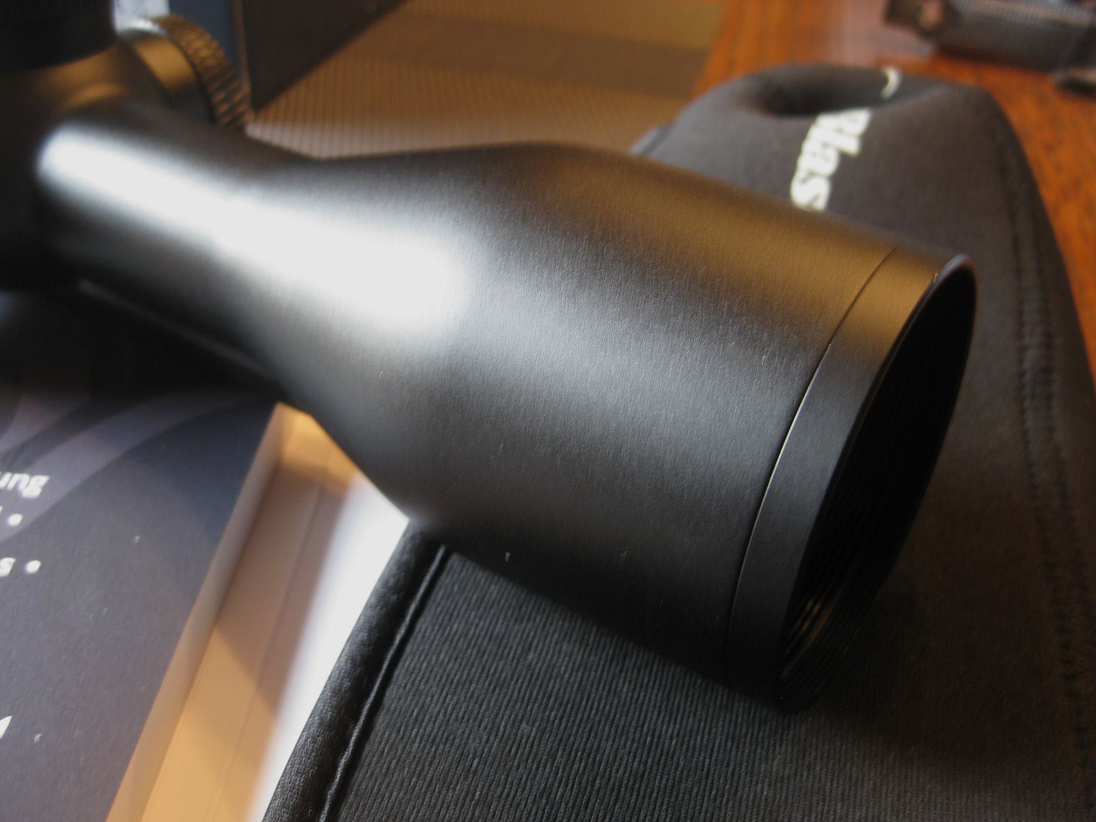  NUEVO " = Hecho en Alemania = Blaser B2 en 2 - 12 x 50 iC S (con riel interno ZEISS) en embalaje original con todos los accesorios !! SIN Swarovski-Leica-Schmidt&Bender-Sauer-Mauser-GPO-DDoptics