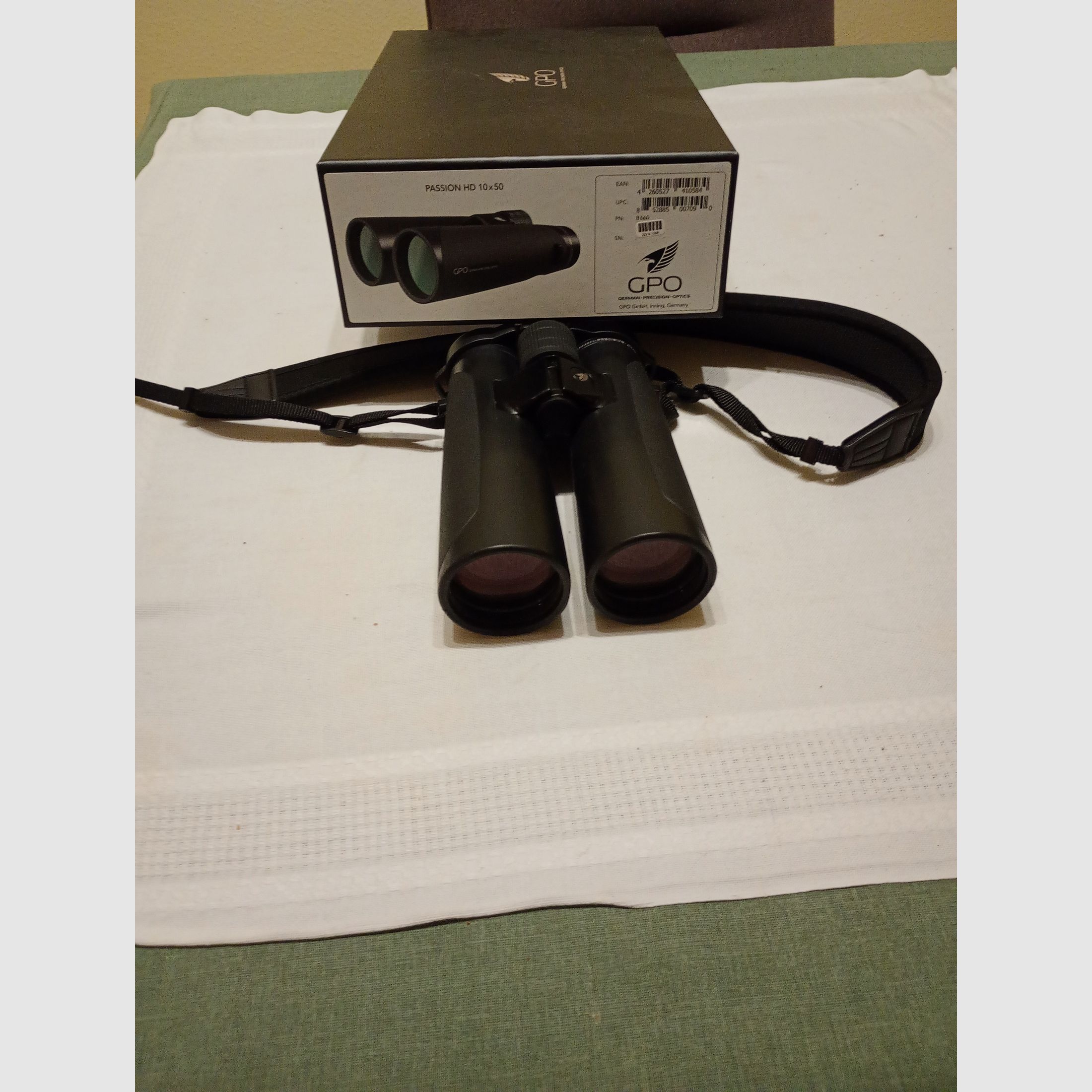 Binocolo GPO Passion HD 10x50