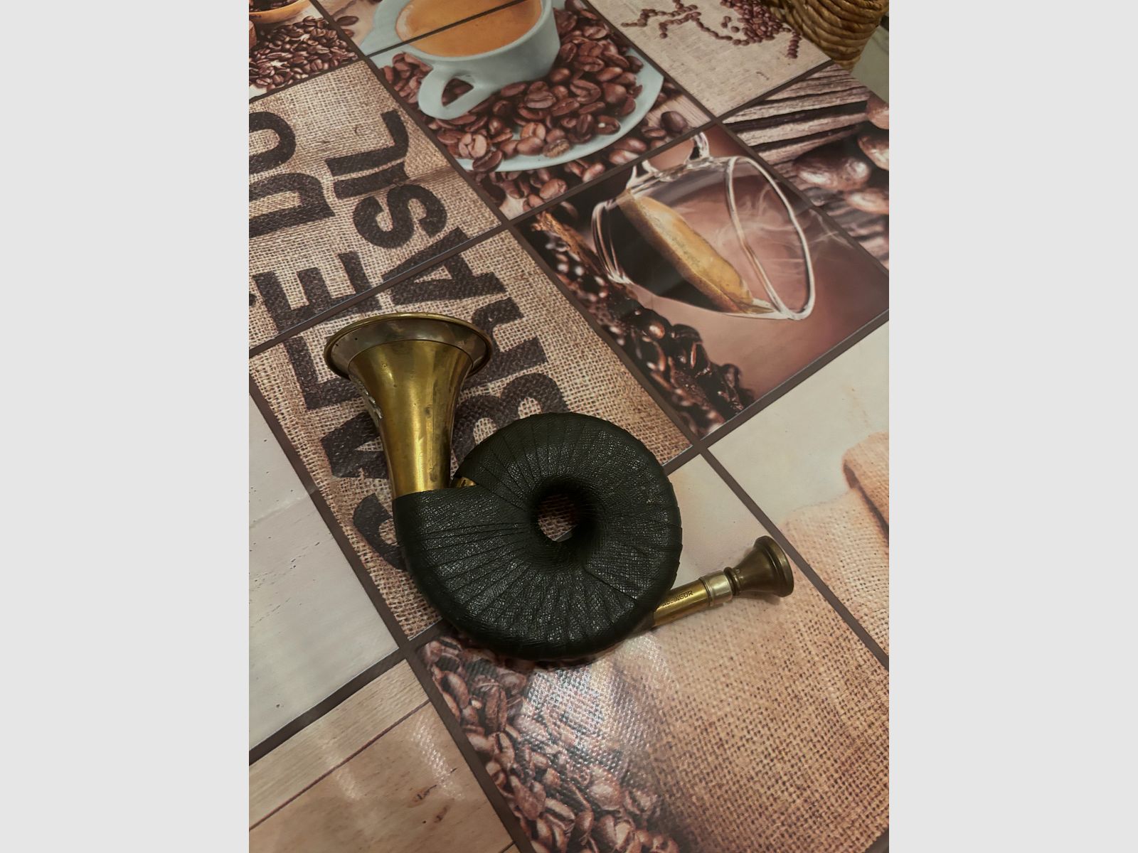 Originele Taschenjagdhorn B&S met mondstuk zeldzaamheid zeldzaam