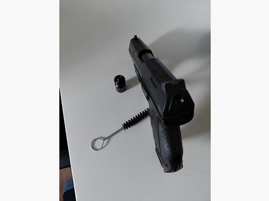 Blank gas pistol Walther P 99 pistol