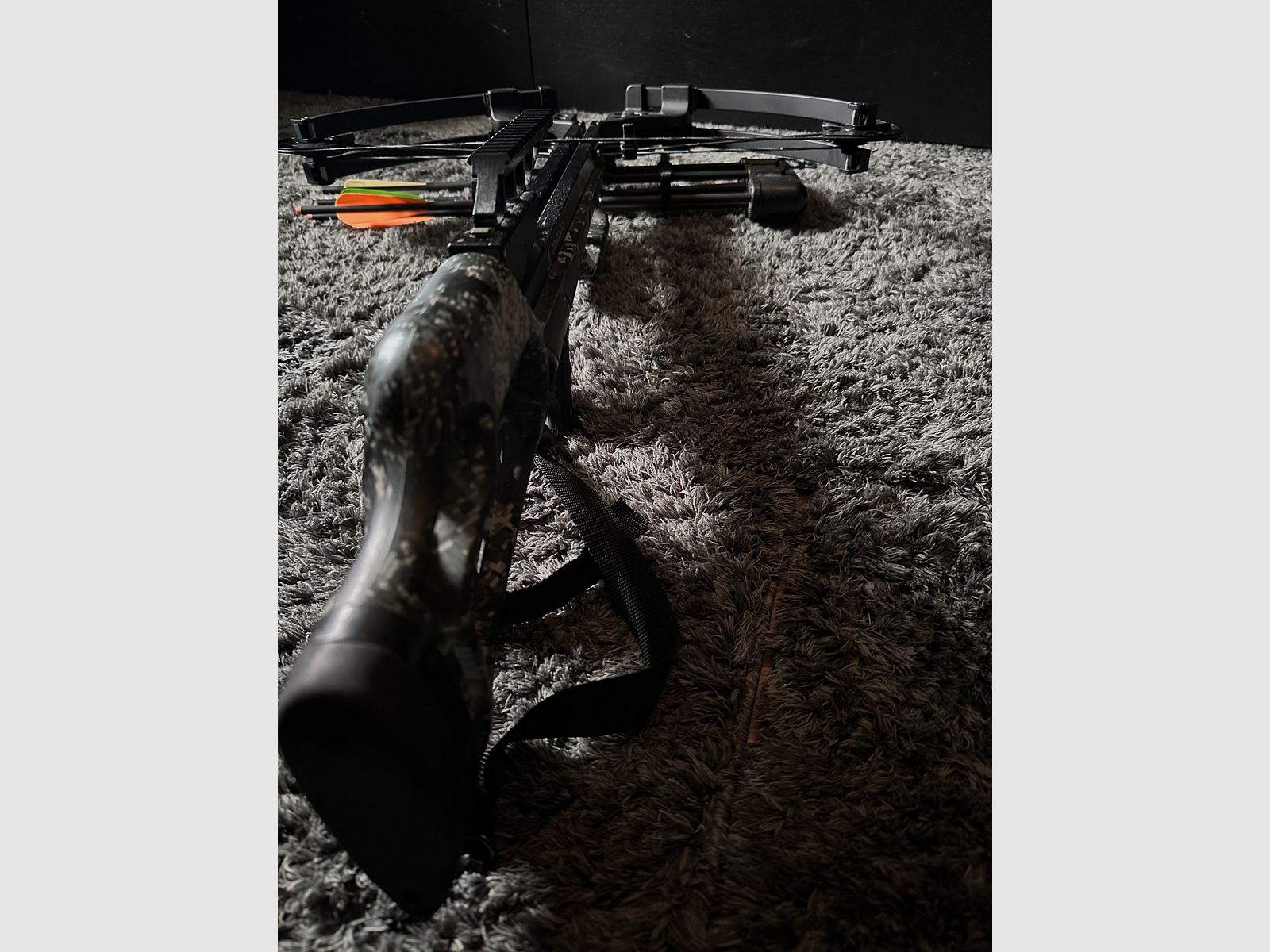 Stryker Strykezone 380 the walking dead armbrust