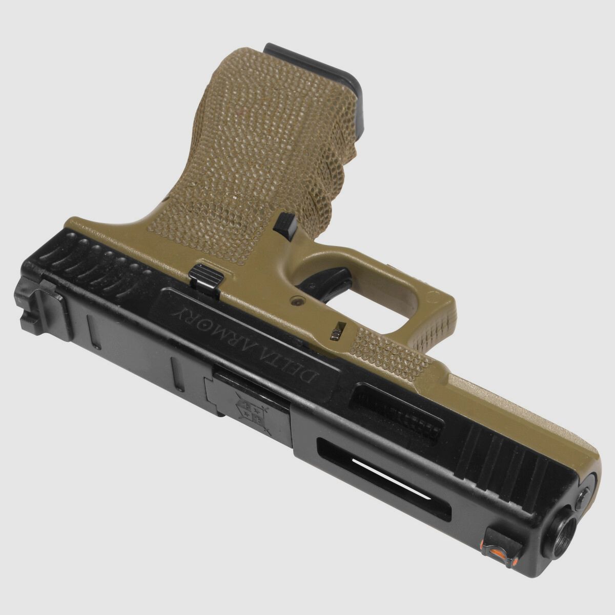 P01 GBB Airsoft Pistool met Grip Stippling in Olijf | Delta Armory