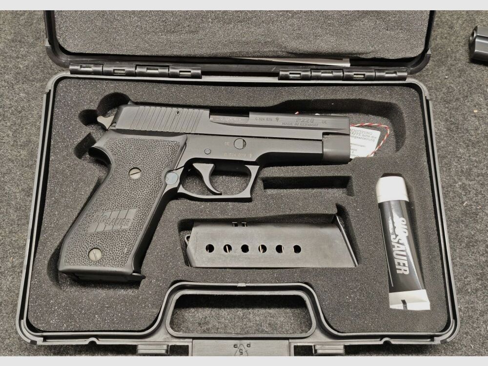 Sig Sauer P220
