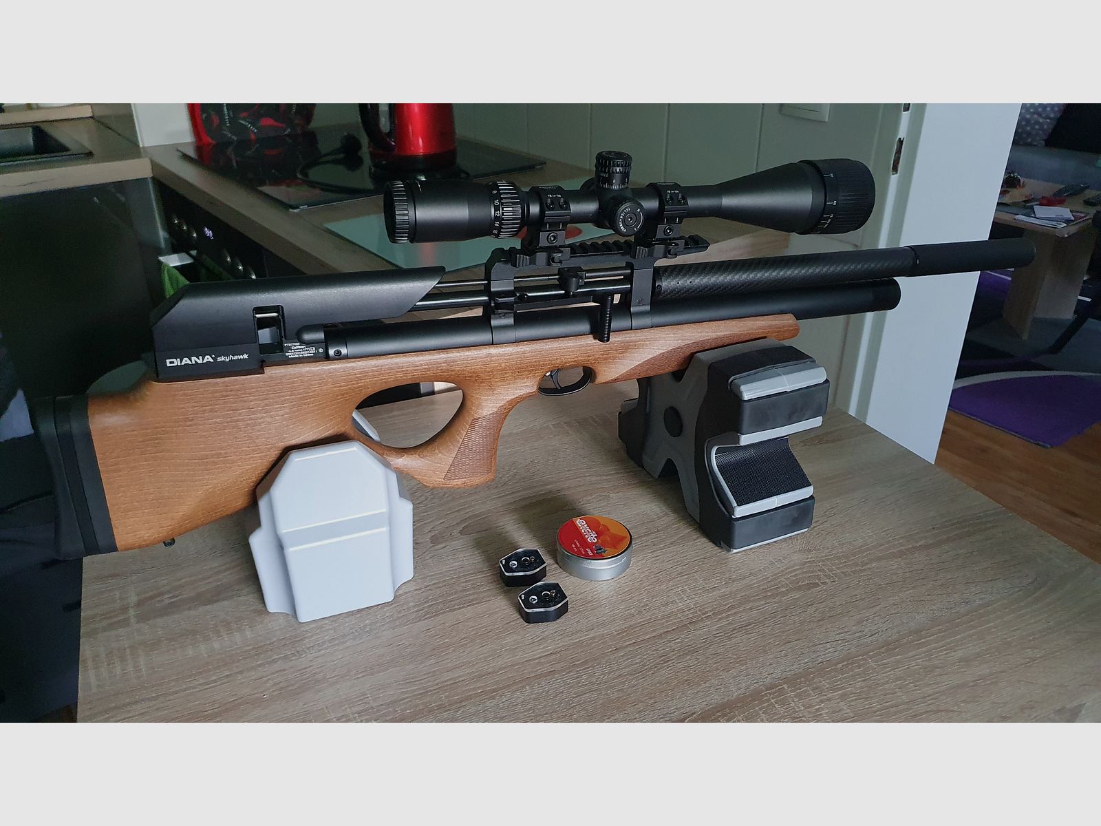 Diana Skyhawk Gen 2 con accesorios