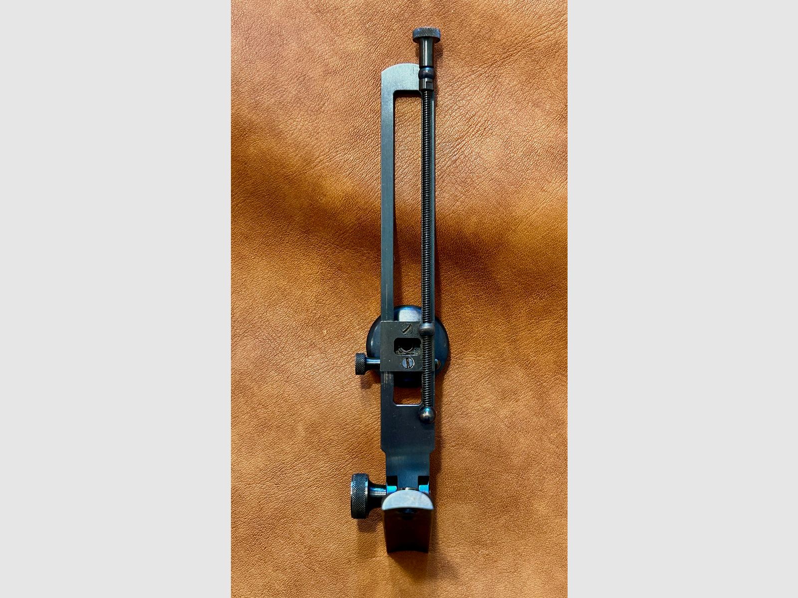 Long Range Tang Sight für eine 74er Sharps von Tom Axtell „The Riflesmith“