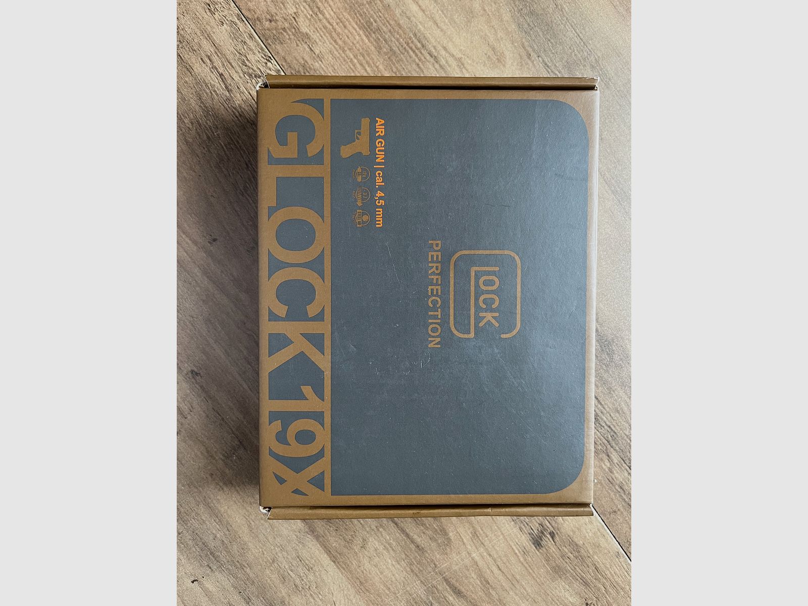 Glock 19X CO2 luchtpistool kal. 4,5mm BB blowback coyote tan