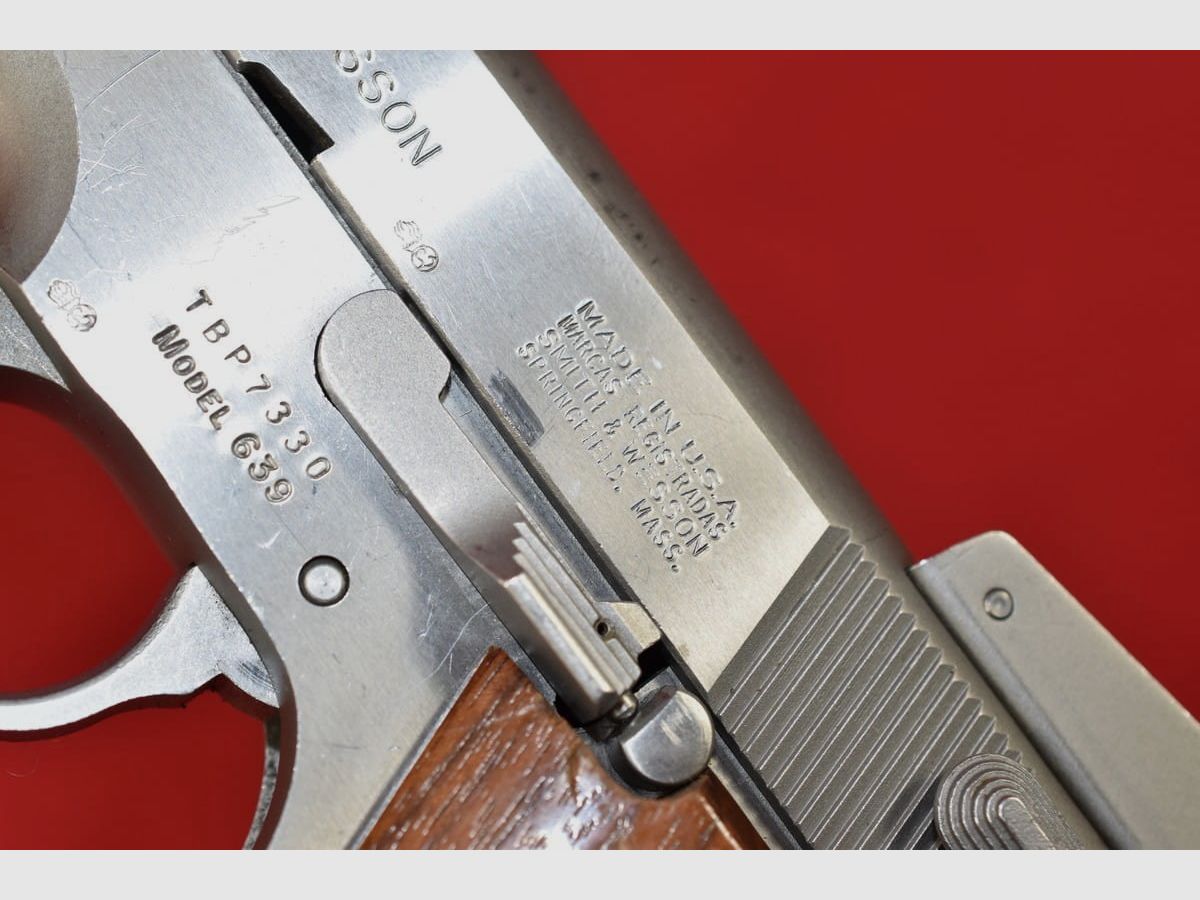 #6868 PISTOLA SMITH & WESSON MOD.639, cal. 9x19, immagine 21 di 24