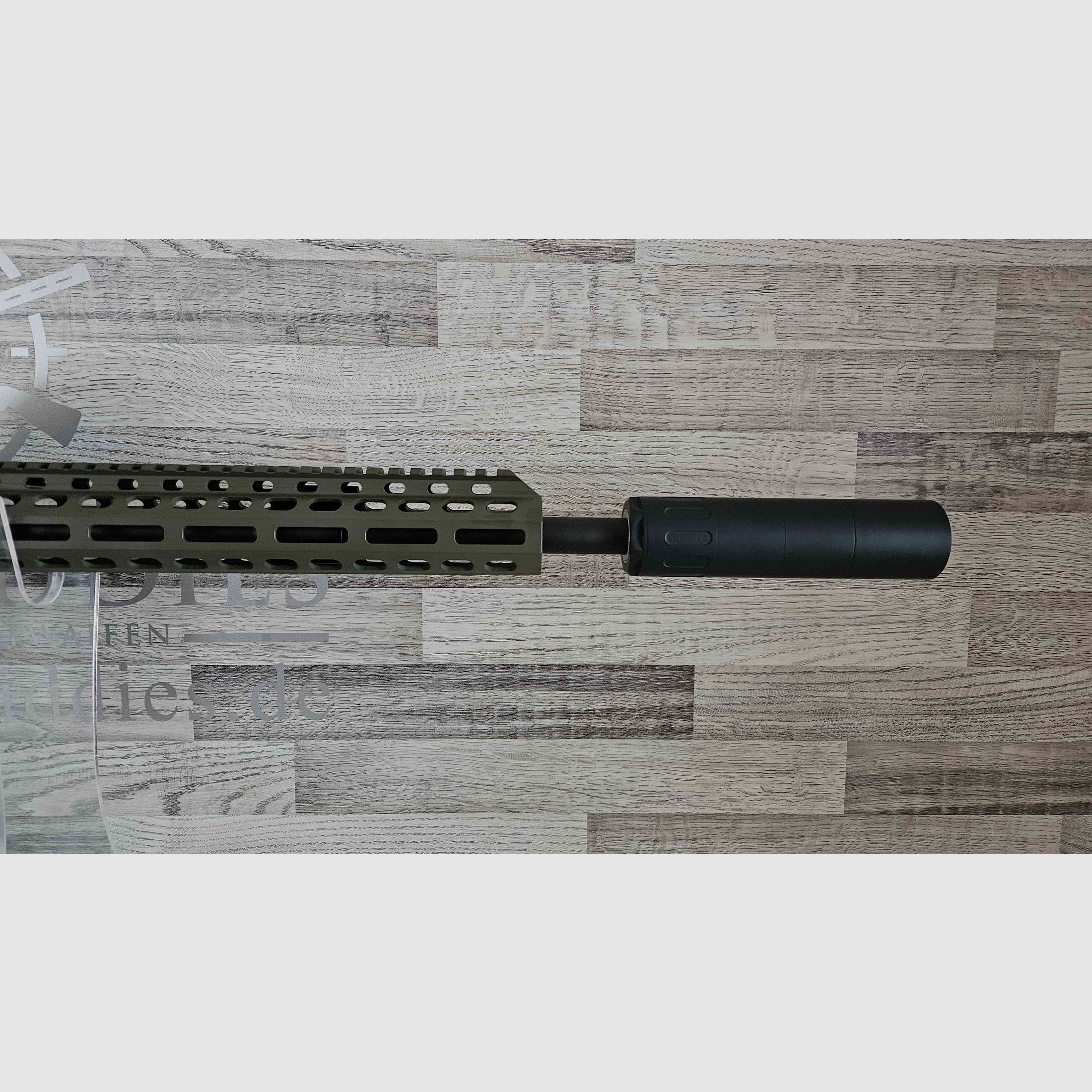 Schmeisser AR-15 M4FL OD Green 14,5" Cal. .223Rem. - Ensemble complet - frais de port gratuits ! - Nouveauté du commerce spécialisé