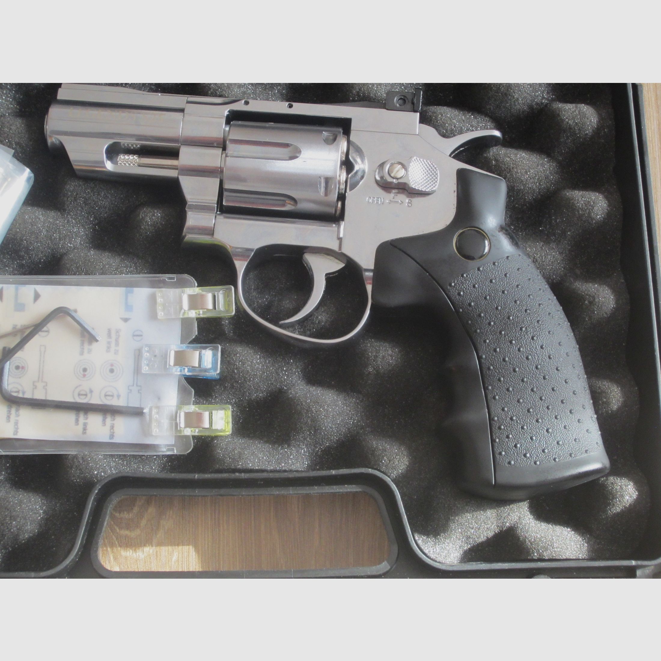 Umarex Legends S25 CO2 Revolver