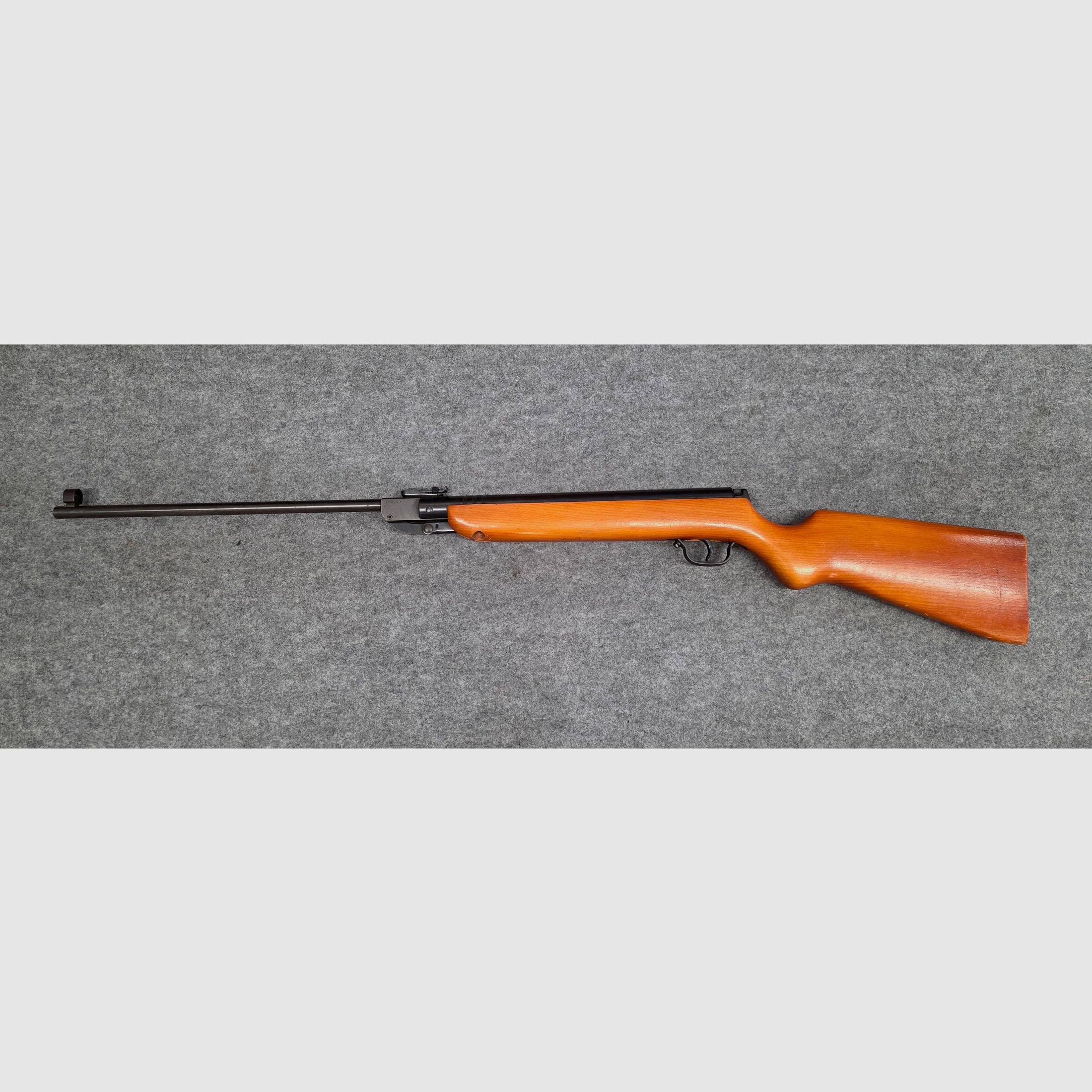 1.) Haenel Mod. 303 Cal. 4,5mm Diabolo Knicker