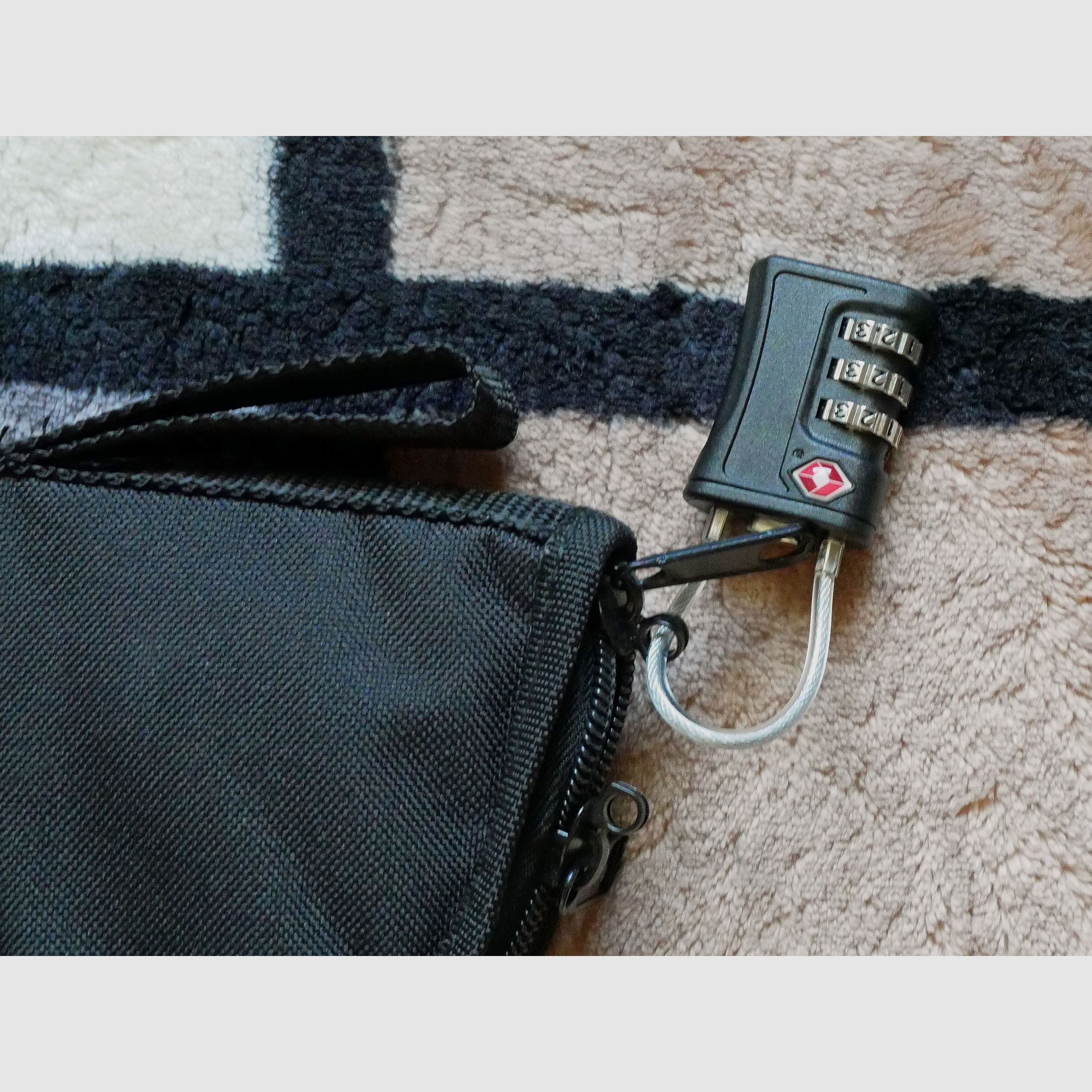 Kral Arms Puncher Nish S luchtgeweer kal. 5,5 mm met richtkijker, tas, Diana-pomp en demper - als nieuw -