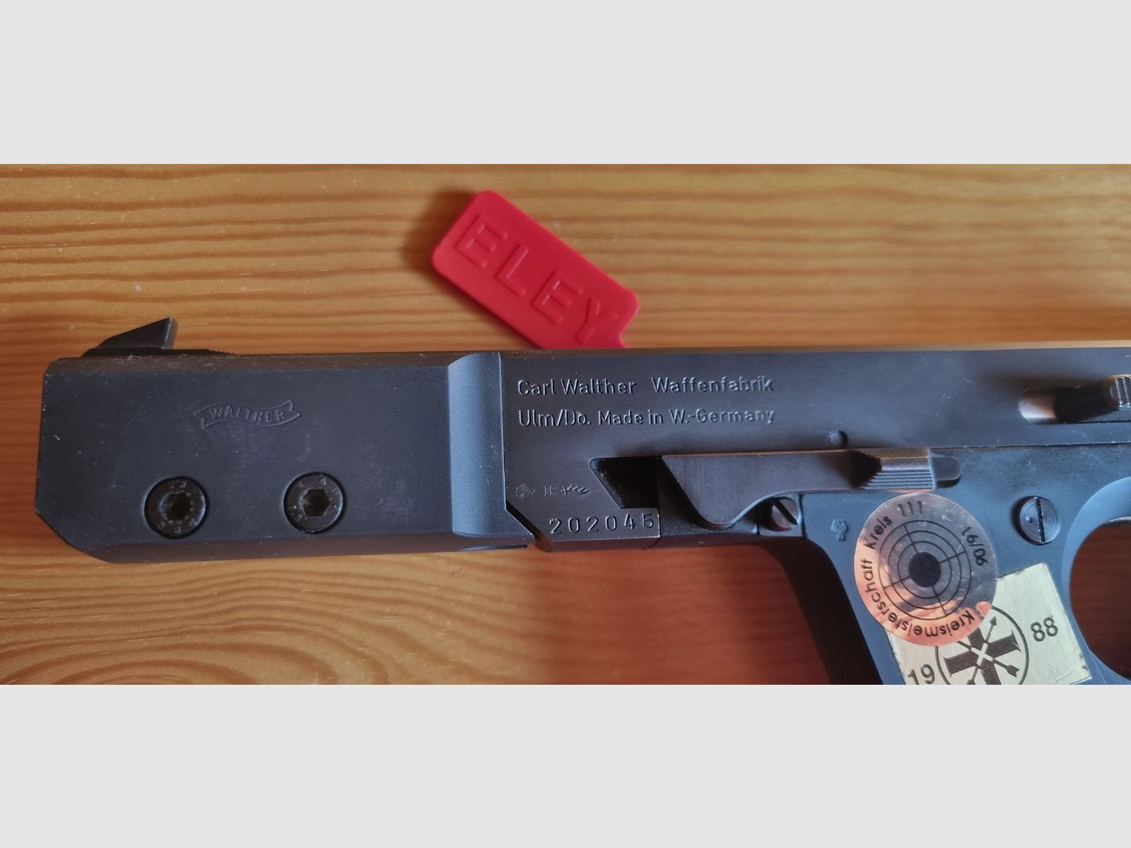 Walther GSP .32 S&W con sistema de cambio .22 Lr