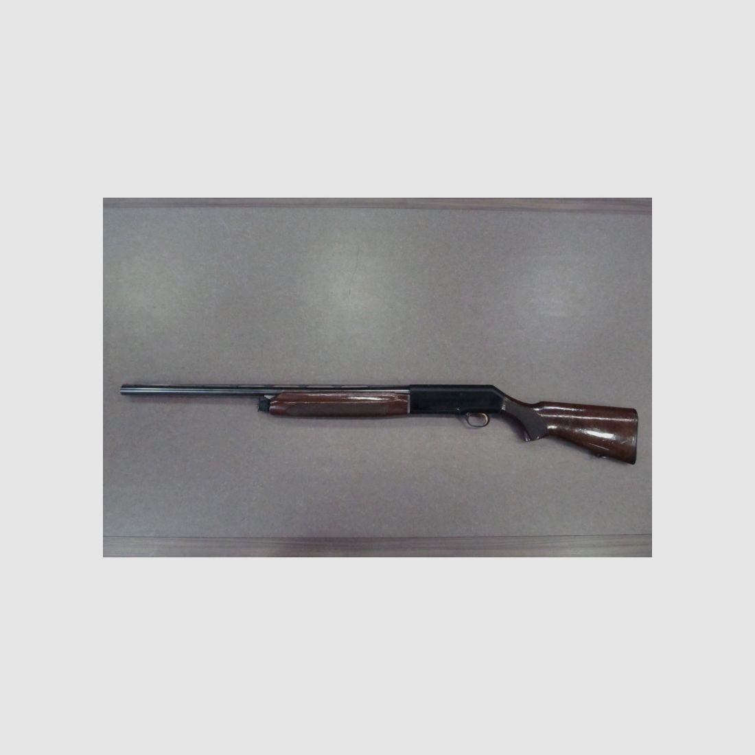 BERETTA A304 12 Ga used, image 1 of 11
