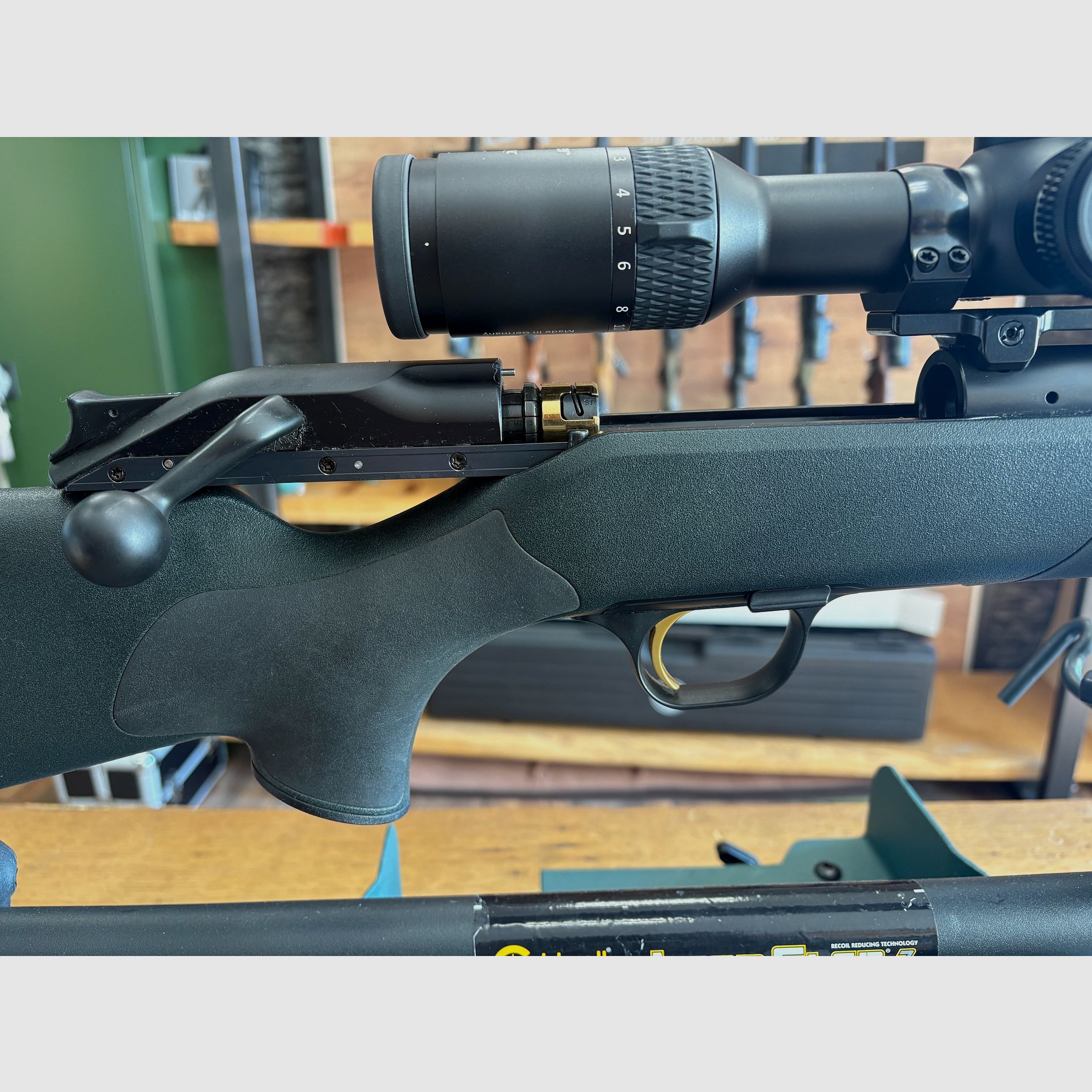 KOMPLETTANGEBOT: Blaser R8 Professional 7x64 – Kanneliert | Gold-Akzente NEUES Blaser B2, Bild 2 von 6