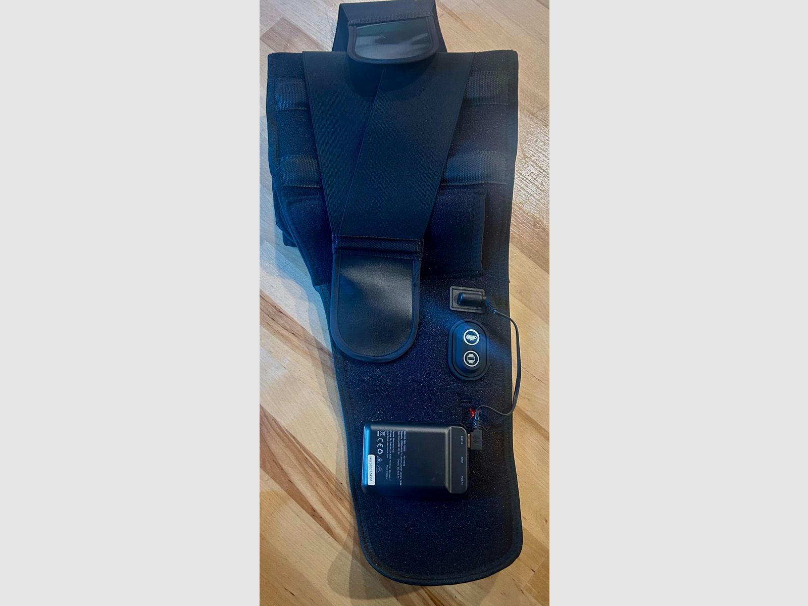 Beheizbarer Rücken-/ Lendenwirbelgurt mit Massage+Akku neu, Bild 2 von 4