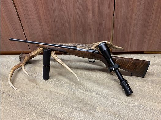 Mauser M12 Pure, z Minox Allrounder 3-15x56, z szyną