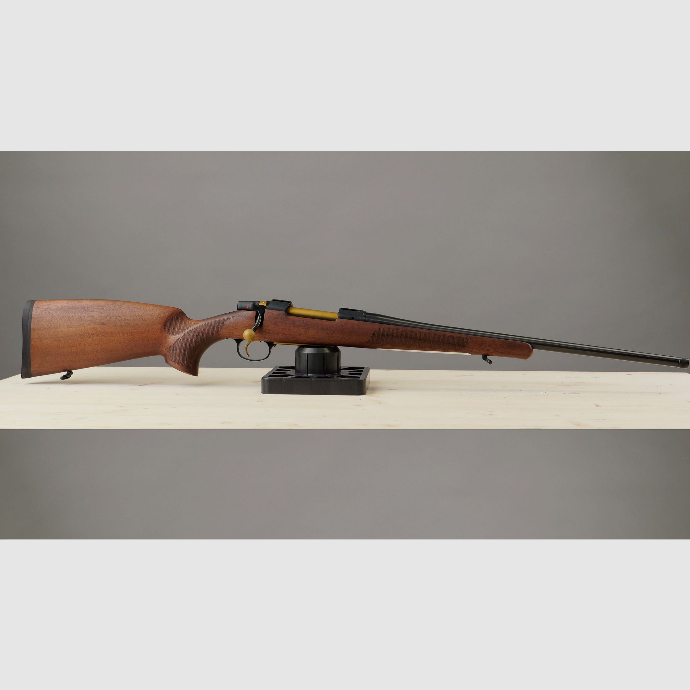 CZ 557 75 jaar CZ Editie Goud Geplateerd - Kal. .308 Win, afbeelding 2 van 3