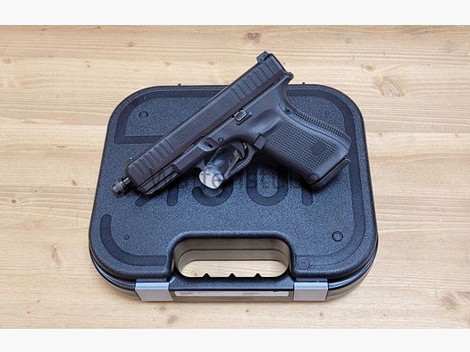 Glock 44 - threaded barrel M9x0.75