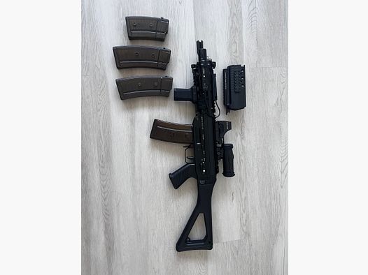 SG  553-1 SP Commando