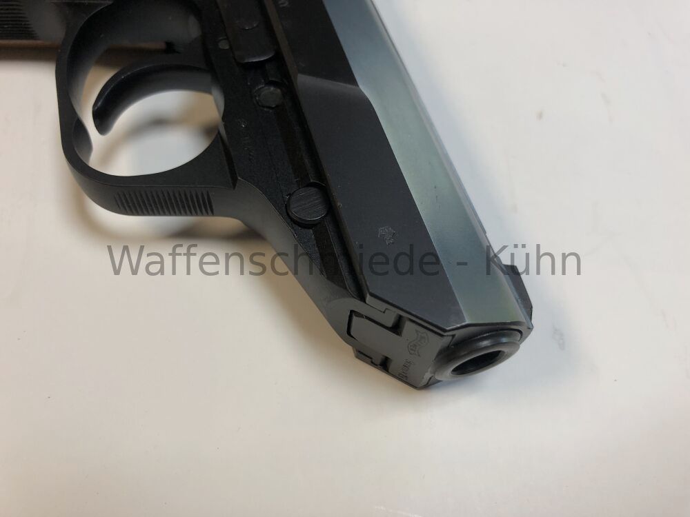 Walther	 P5