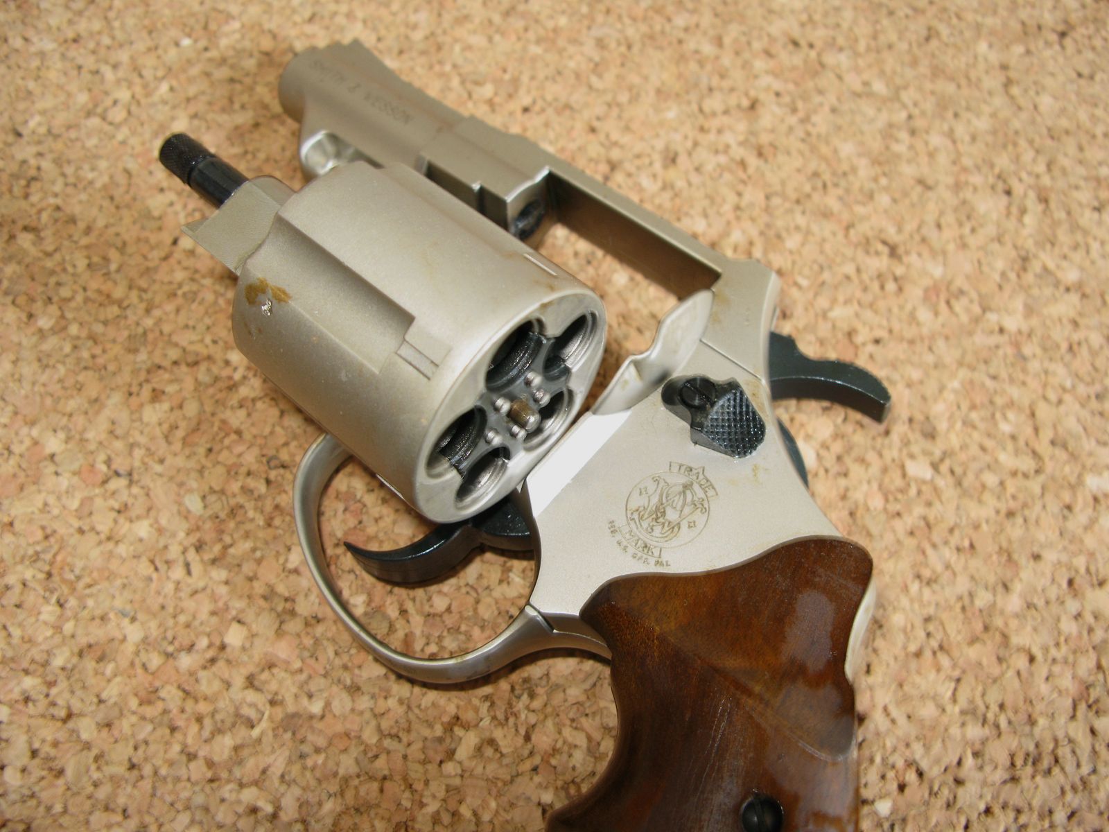 Revolver Smith & Wesson Combat cal. 9 mm K.