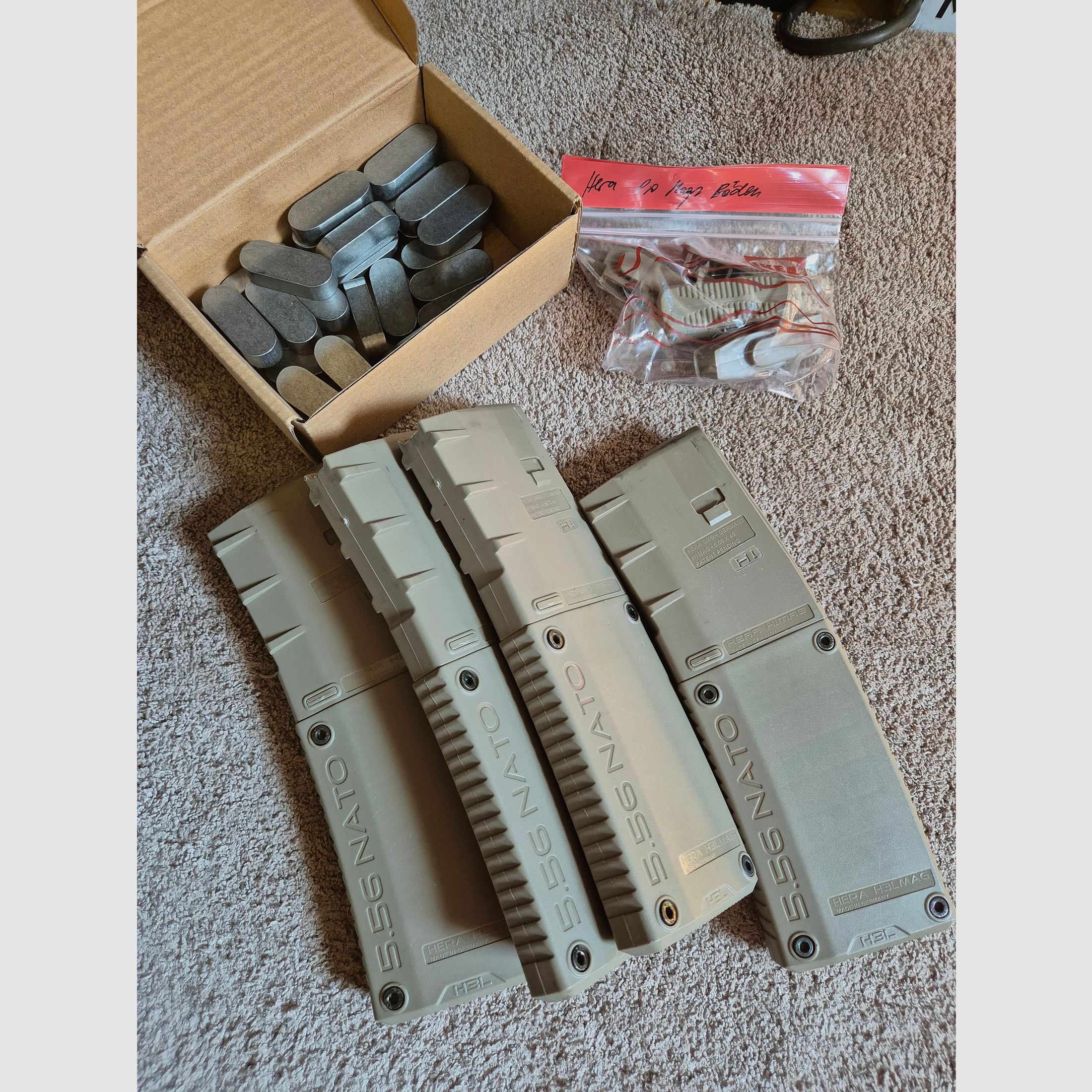 Hera H3L Pro AR 15 Magazine 4x 10 Schuss FDE inkl. Gewichte und Verlängerung