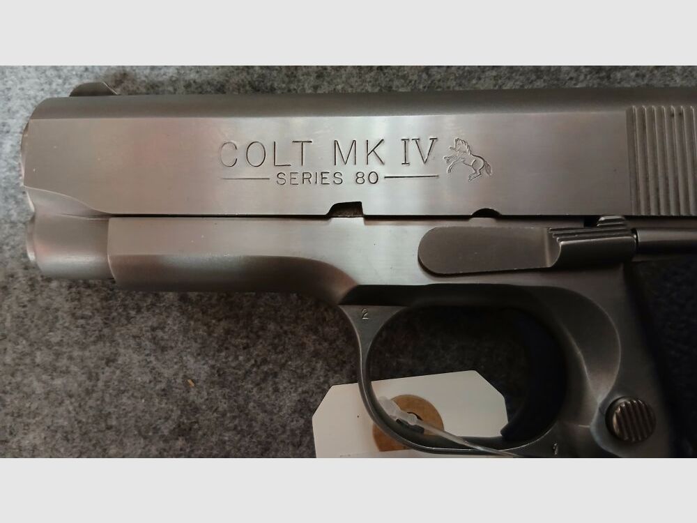 Colt MK IV Series 80 Officer's