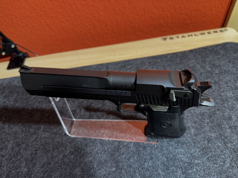 Israel Military Industries I.M.I. Desert Eagle Mark I (Israel)