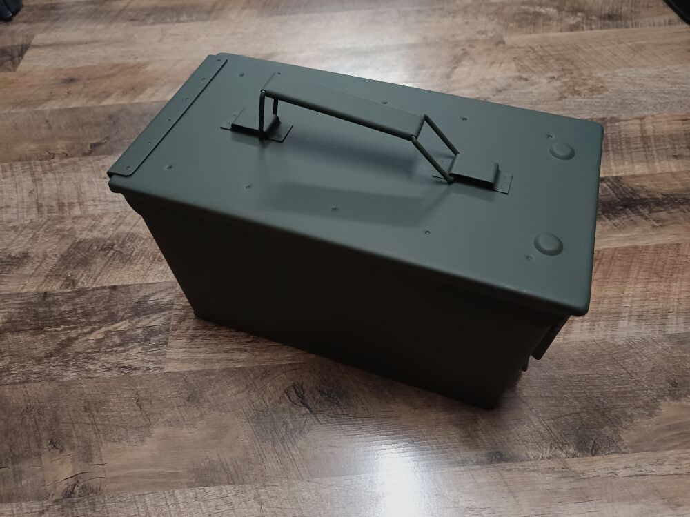Boîte à munitions NATO Ammo Box boîte en métal boîte de transport cal. 50
