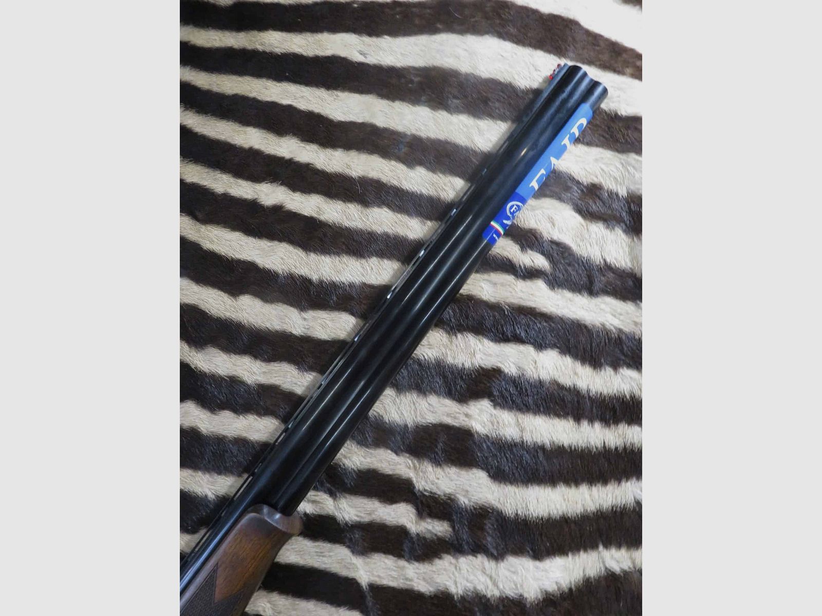 Fusil FAIR Premier Acier Ejecteurs cal.20/76 canons 71 cm 3 chokes – mallette, image 2 sur 12