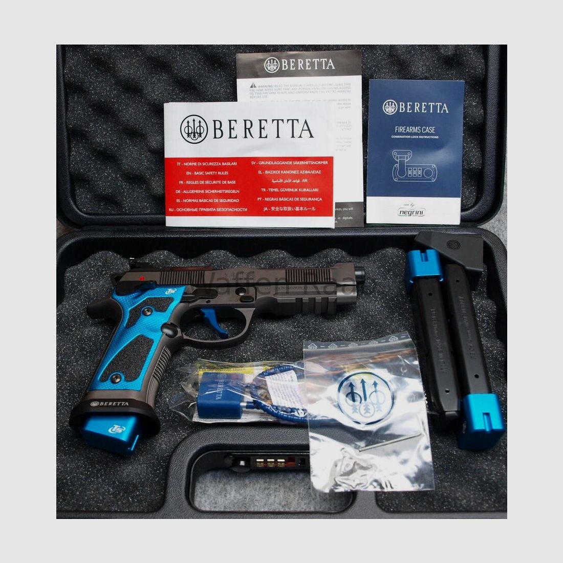 Beretta 92X Performance Dark Series RDO - Options complètes bleues