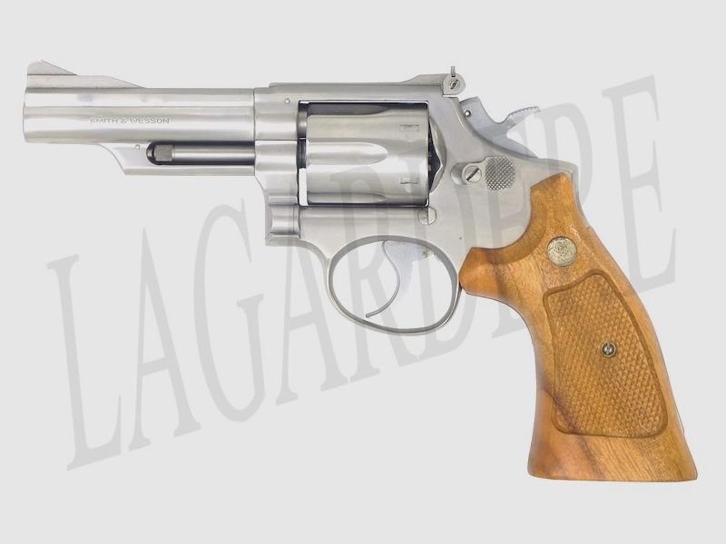 SMITH & WESSON 66 4" STS (REVOLVER)