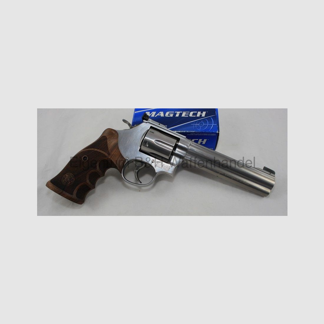 Smith & Wesson 686 Target Champion Deluxe