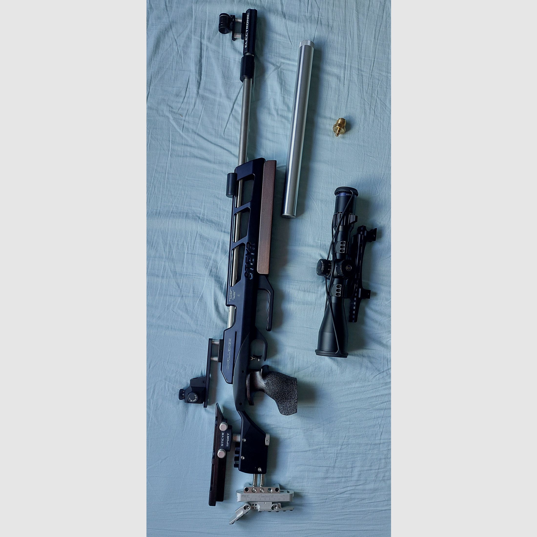 Steyr Match Luftgewehr Challenge E rechts Schütze Griff Gr. M, ZF Vector Optik Taurus Gen2, VB 3000€