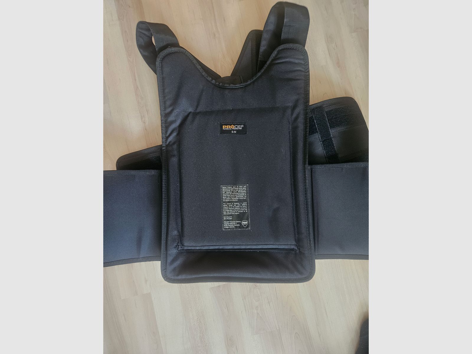 Certyfikowana kamizelka ochronna PRODEF® Mod. III, ochrona przed kłuciami, kopnięciami i cięciami