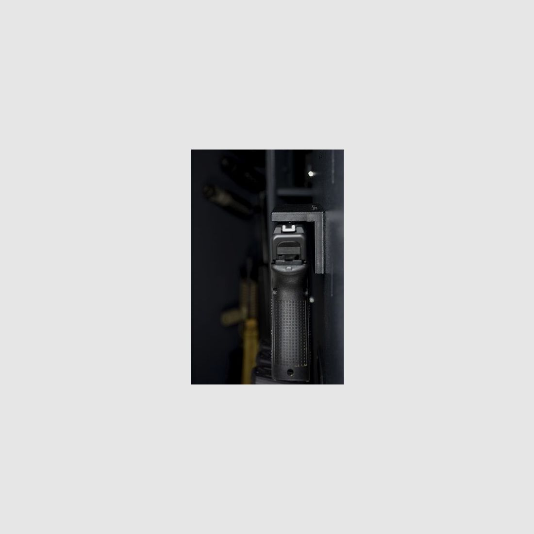 Armorum Armorum Supporto Magnetico per Pistole, Laterale, immagine 5 di 5