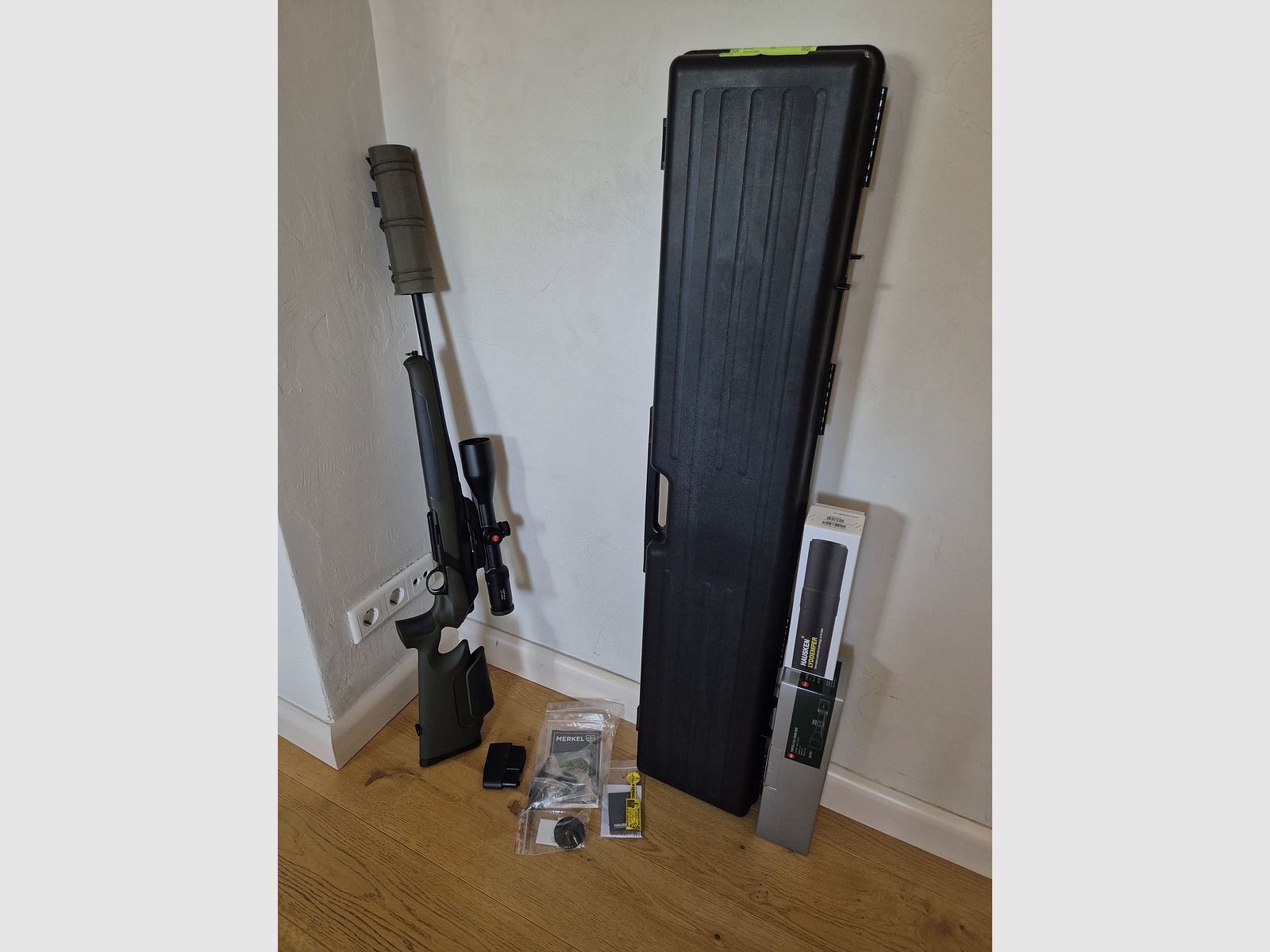 Merkel Helix Speedster Scout .308 inkl. Leica Fortis 6 und Hausken JAKT WD 60 XTRM MK2 – Neuwertiger Zustand
