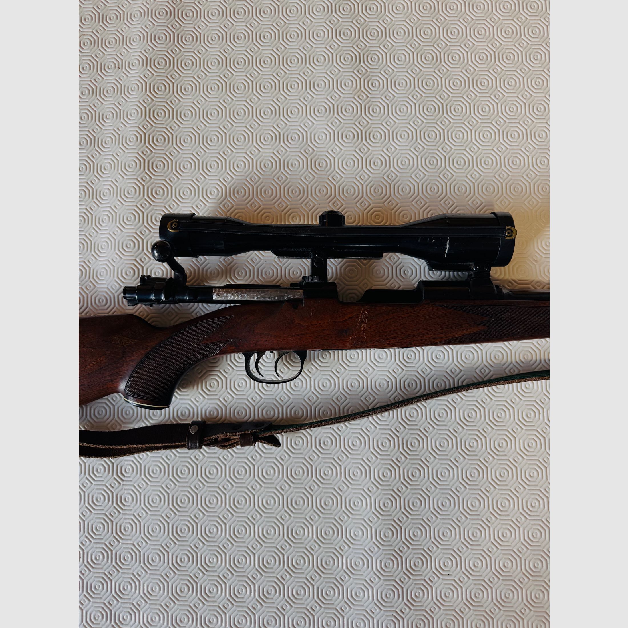 Repetierbüchse Mauser Modell 98 – Kaliber 7×64 – Deutscher Stecher – Hensoldt 6×42, Absehen 1 – Suhler Einhakmontage