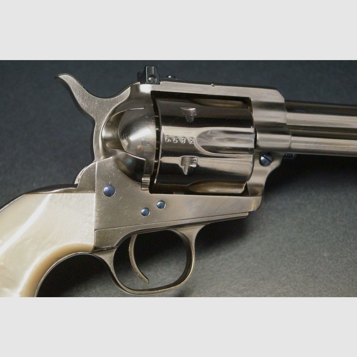 Uberti Cattleman Target Pearl .45 Colt, Bild 3 von 6