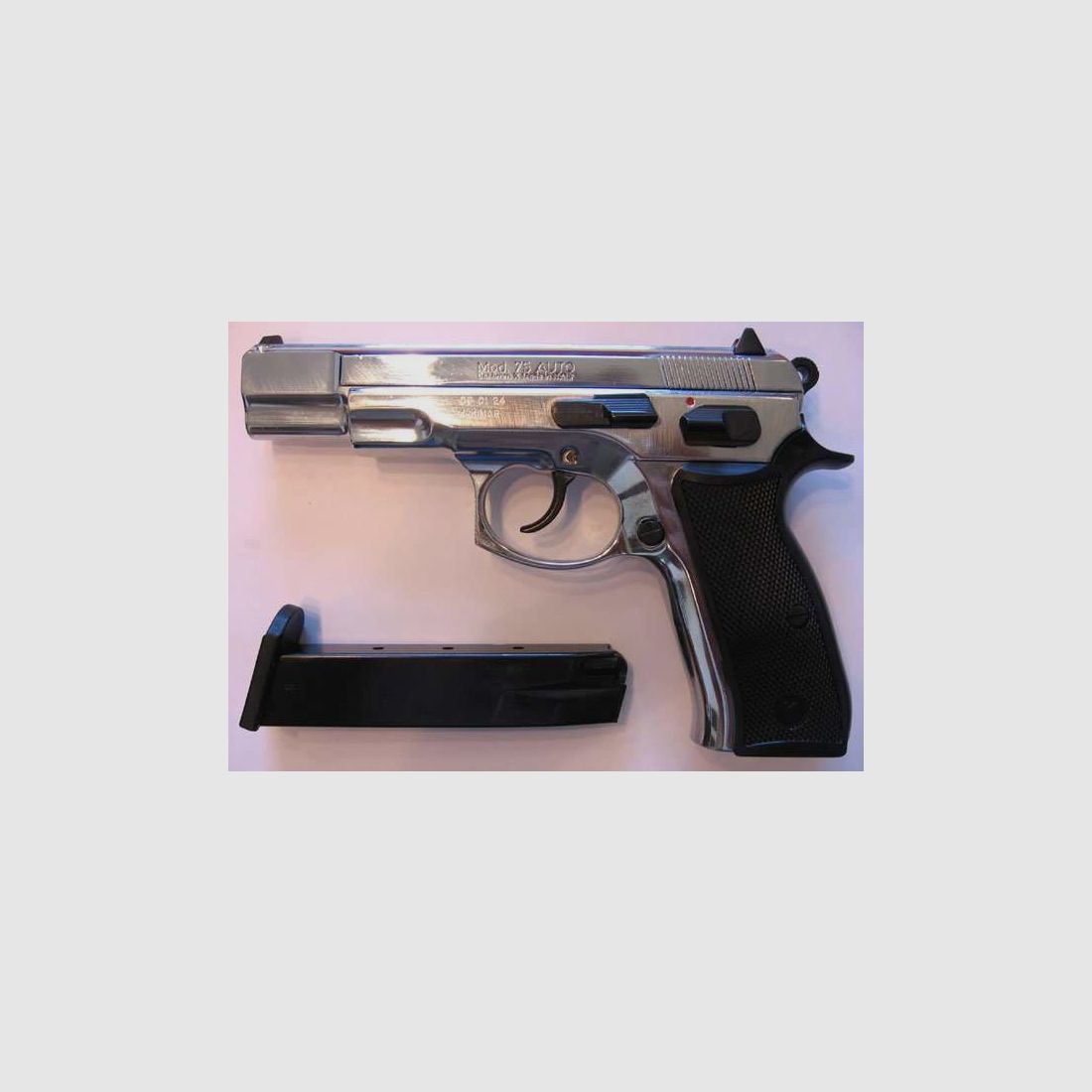 Kimar Pistole CZ 75 Nickel Kal. 8 mm Platzpatronen, Bild 2 von 3