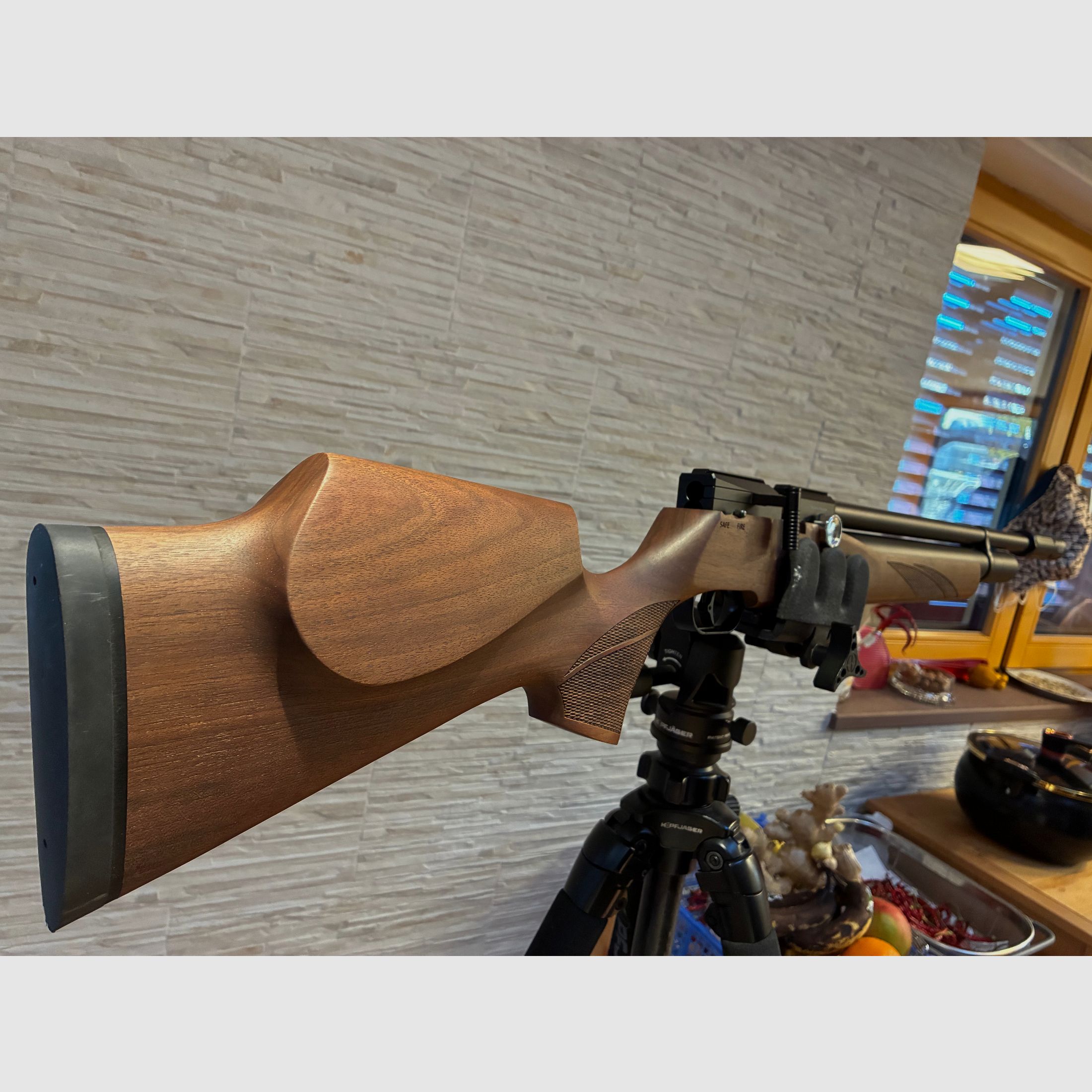 Luchtgeweer F-serie Dreamline Classic Walnootstok