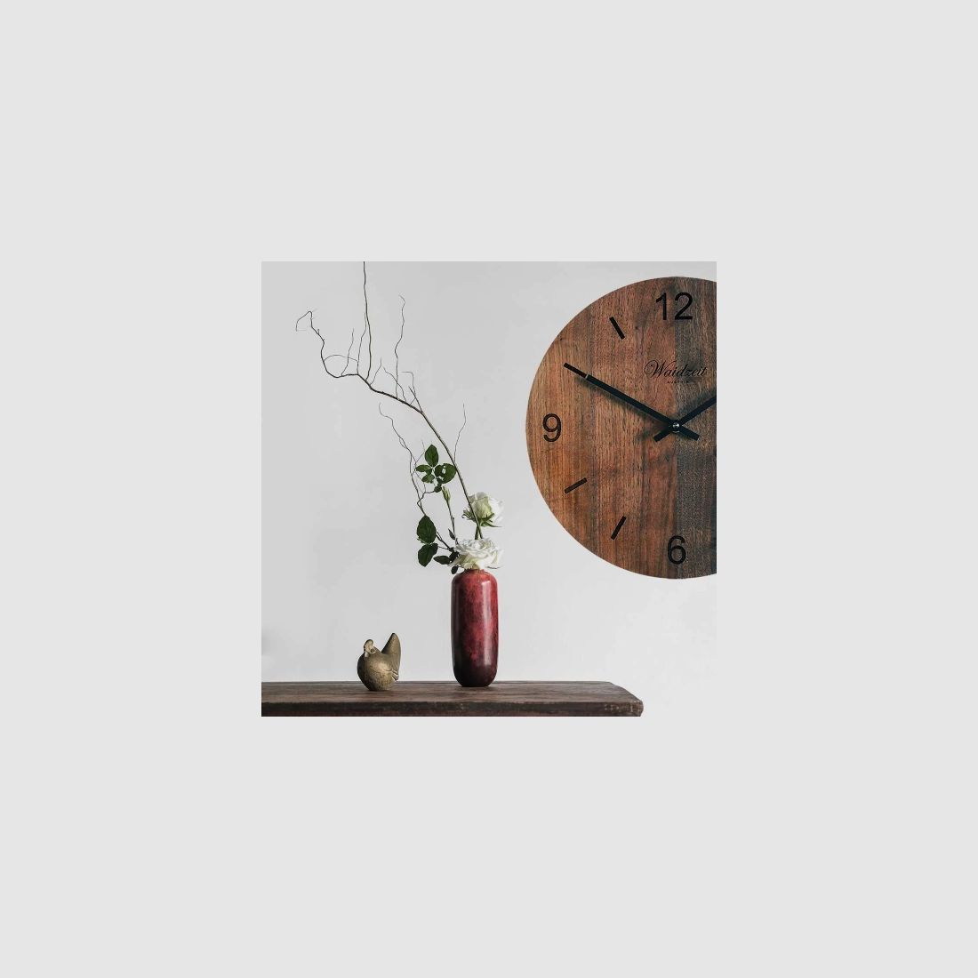 Wandklok Tempus van walnoot hout