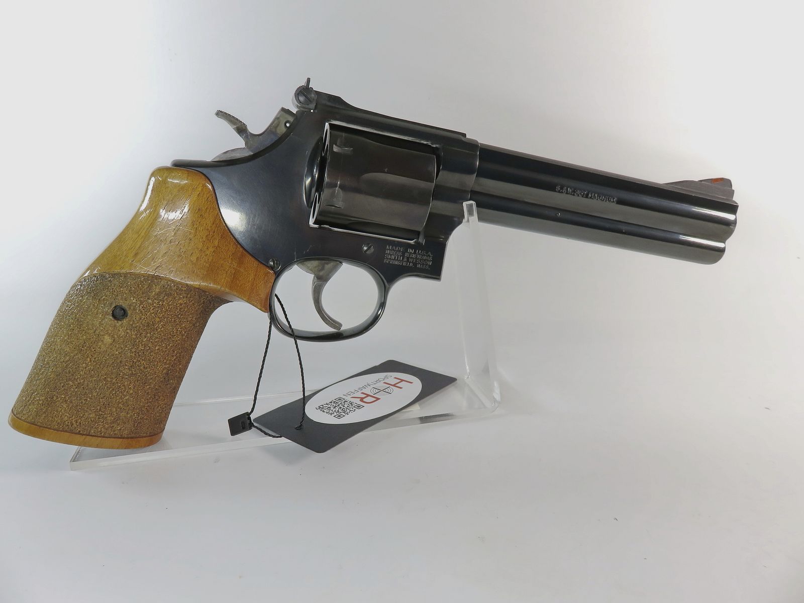 Revólver Smith & Wesson 586-2 | .357 Mag. | 6 pulgadas | pavonado | empuñadura Nill