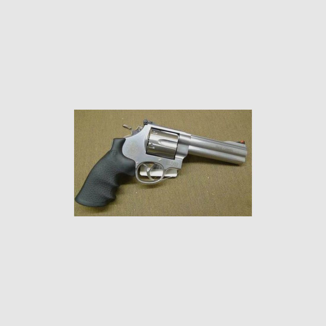 SMITH & WESSON Revolver Mod. 629 -5' Classic .44RemMag