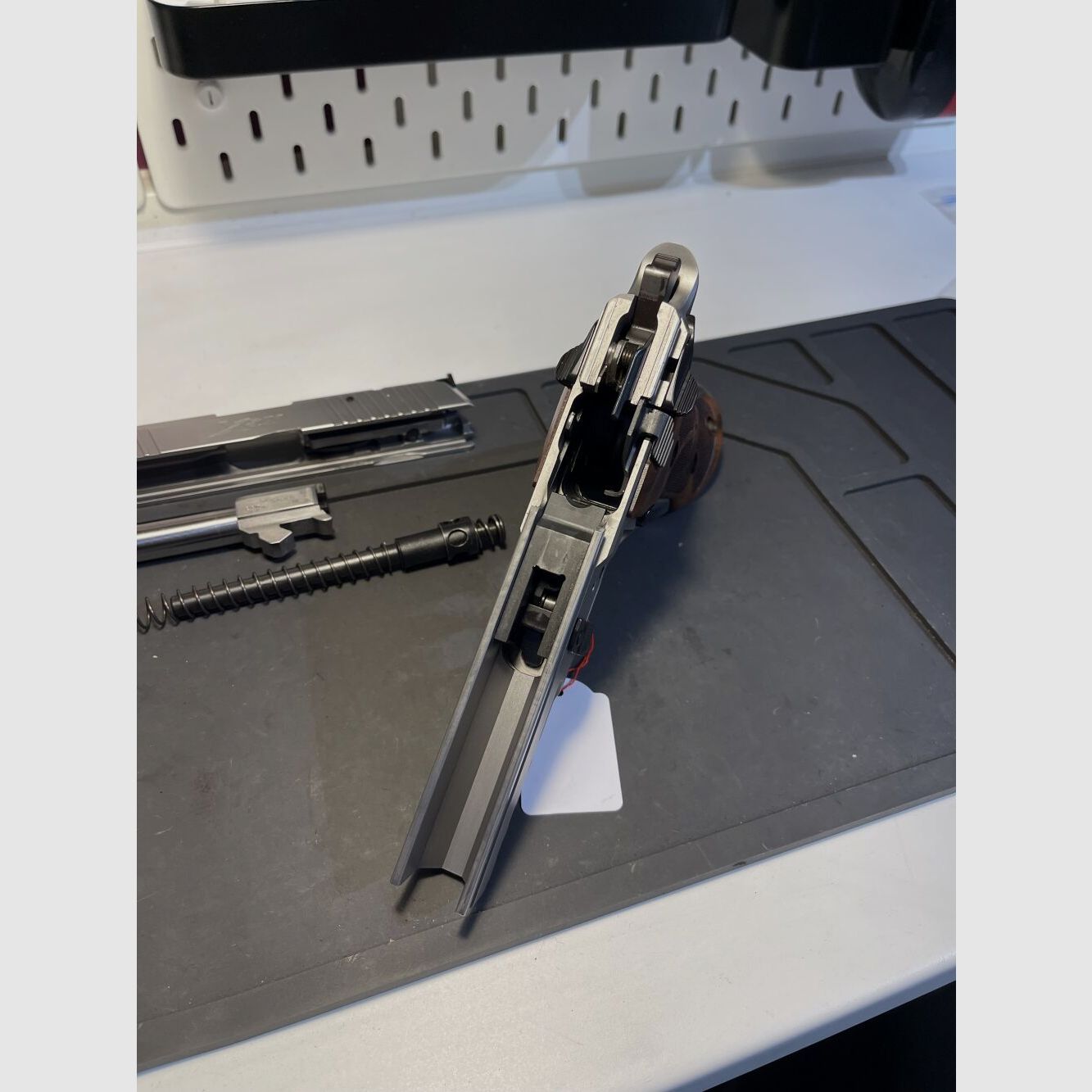 Sig Sauer P226 X-Six Classic