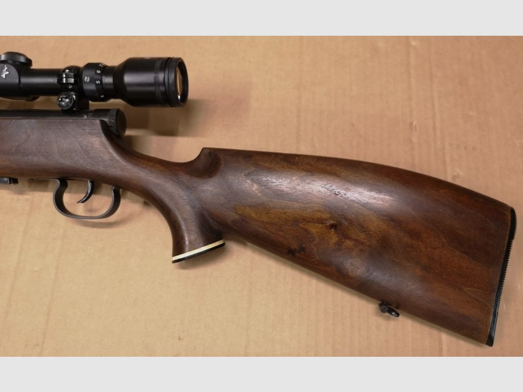 Baikal TOZ 17 carabine à répétition .22lr / .22lfb