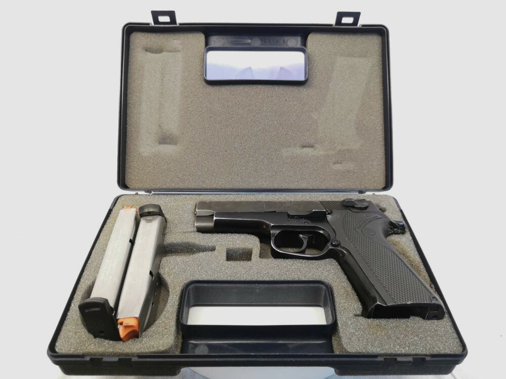 Smith & Wesson 910